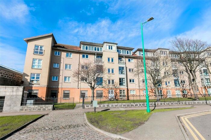 2 Bedroom Flat To Rent In Links Road, Aberdeen, AB24