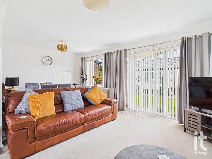 2 Bedroom Detached Bungalow For Sale In Thornway, High Lane, Stockport, SK6