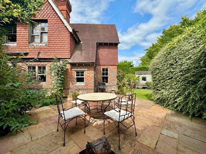 3 Bedroom Detached House To Rent In Highcroft Villas, Brighton, BN1