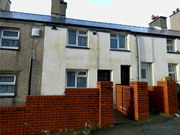 2 Bedroom Terraced House To Rent In North Road, Deiniolen, Caernarfon, LL55