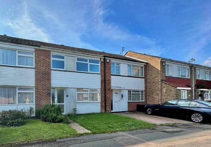 3 Bedroom Terraced House To Rent In Mardale Close, Rainham, Gillingham, ME8