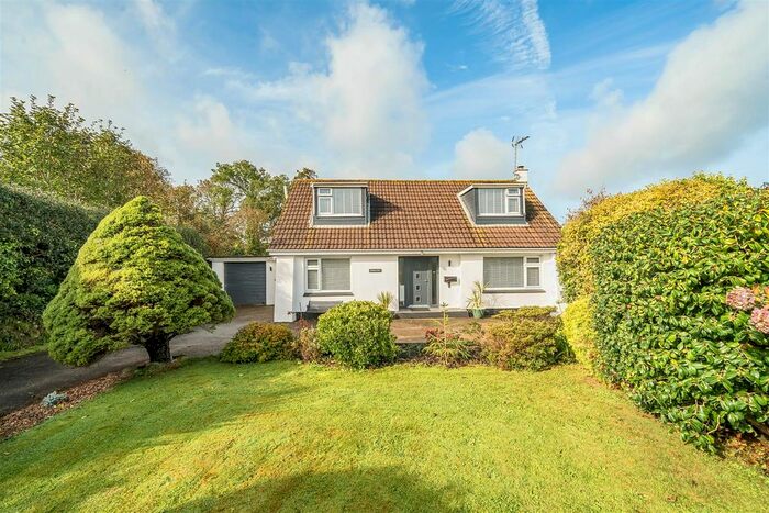 4 Bedroom Detached Bungalow For Sale In Metha Park, St. Newlyn East, Newquay, TR8
