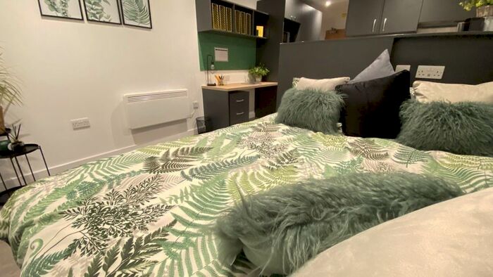 Studio To Rent In St. Peters Street, Canterbury, CT1