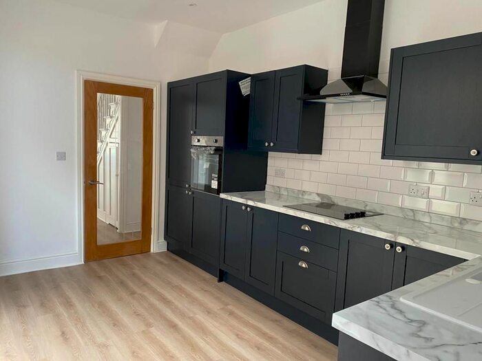 3 Bedroom Property To Rent In Bryn Road, Llanelli, SA15