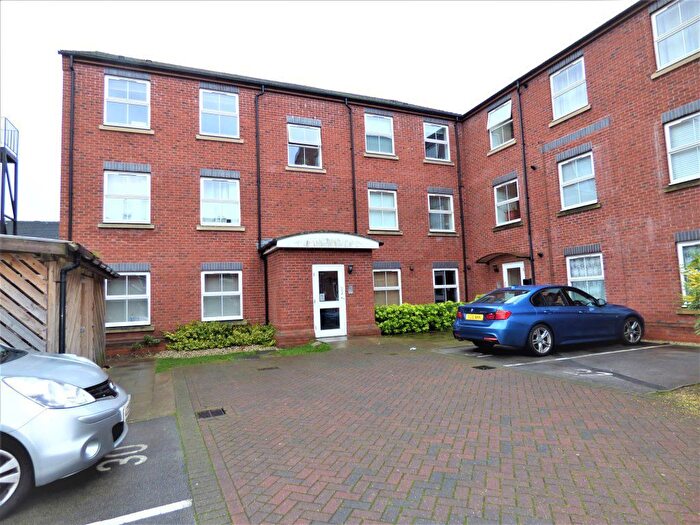 2 Bedroom Flat To Rent In Oxford Street, Long Eaton, NG10
