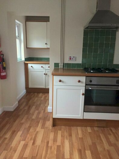 1 Bedroom Property To Rent In Chaceley Villas, Frome Park Road, Stroud, GL5