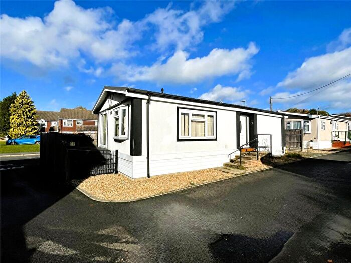 2 Bedroom Detached House For Sale In Hill Corner Farm Park, Sandy Lane, Farnborough, Hampshire, GU14