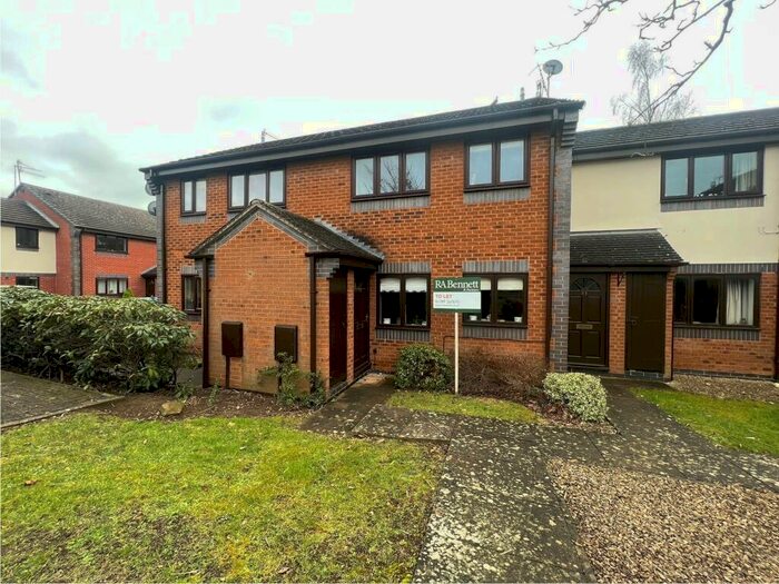 1 Bedroom Ground Flat To Rent In Chepstow Close, Stratford Upon Avon, CV37