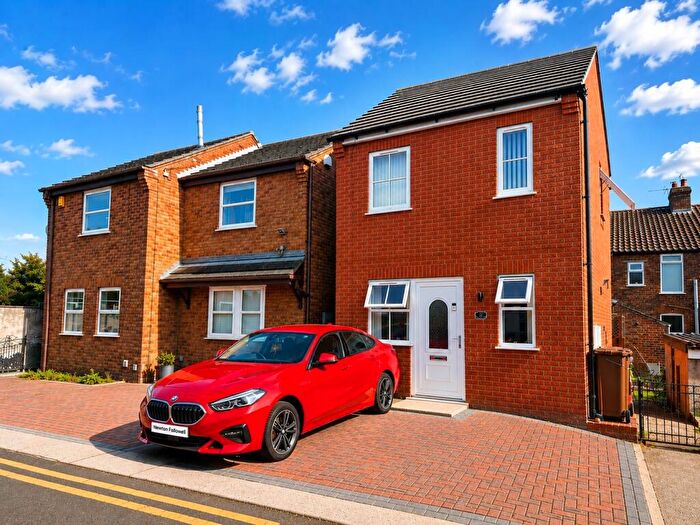 2 Bedroom Detached House For Sale In Castle Street, Lincoln, LN1