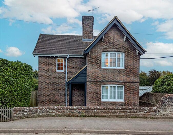 3 Bedroom Detached House To Rent In Stane Street, Ockley, RH5