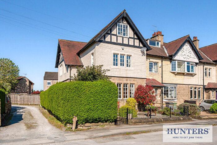 5 Bedroom End Of Terrace House For Sale In Ghyll Royd, Guiseley, Leeds, LS20
