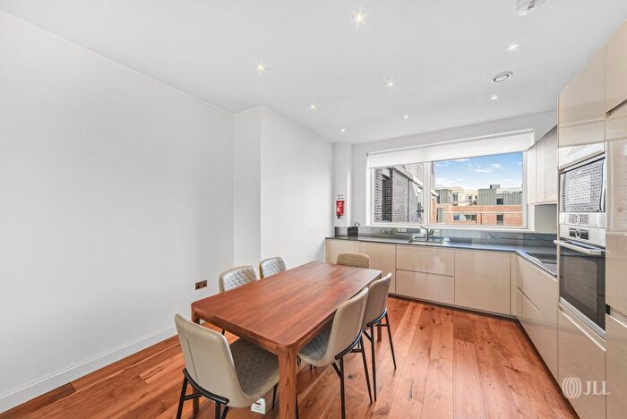 3 Bedroom Flat To Rent In Sugar House Lane, London, E15