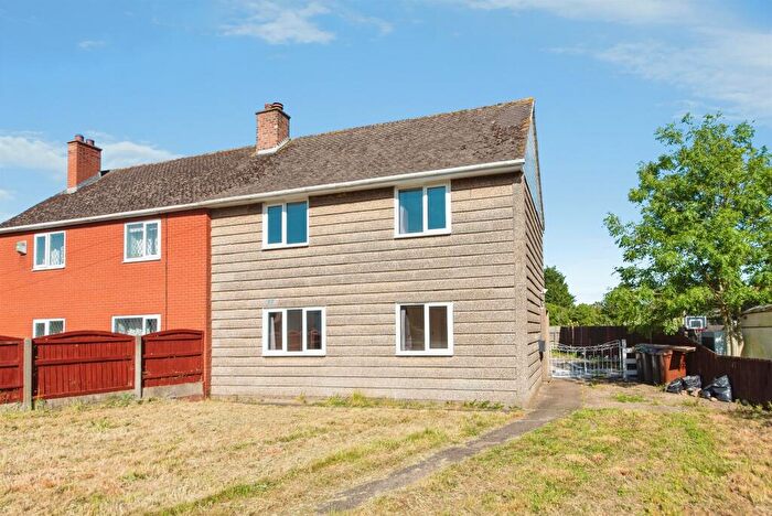 3 Bedroom Semi-Detached House For Sale In Mill Lane, Billinghay, Lincoln, LN4