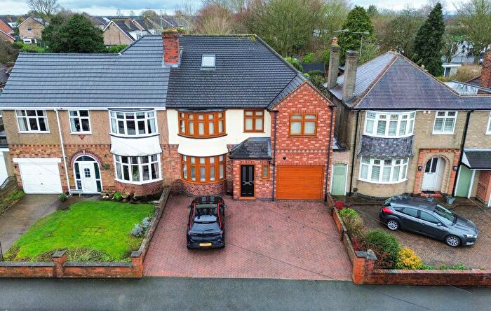 5 Bedroom Semi Detached House For Sale In Mere Road, Wigston, Leicester, LE18