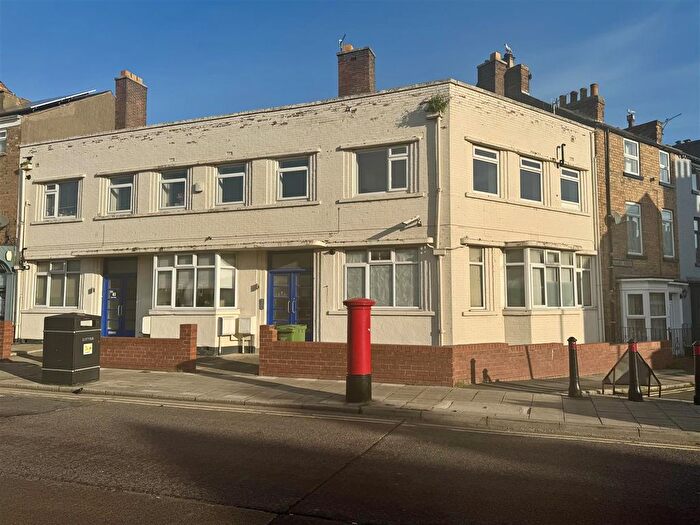 1 Bedroom Flat To Rent In Dean Road, Scarborough, YO12