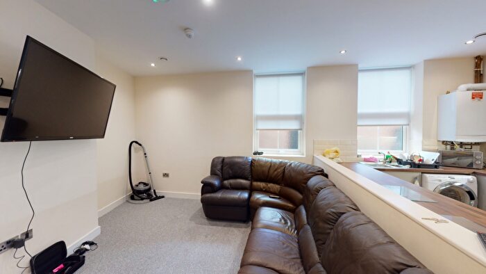 5 Bedroom Flat To Rent In Flat, Ormiston House, Pelham Street, Nottingham, NG1