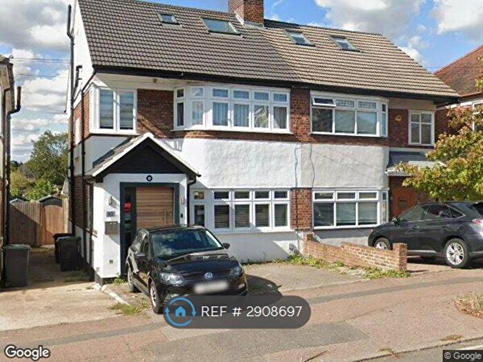 4 Bedroom Semi-Detached House To Rent In Valley Hill, Loughton, IG10