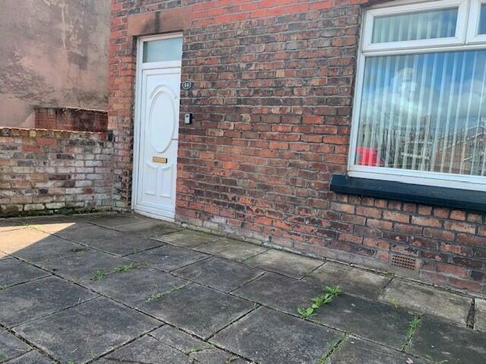 3 Bedroom House To Rent In Dinas Lane, Liverpool, L36