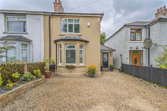 2 Bedroom Semi-Detached House For Sale In Hawthorn Gardens, Ryton, NE40