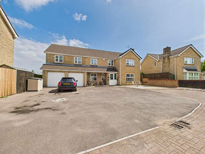 4 Bedroom Detached House For Sale In Iron Way, Tondu, Bridgend, CF32