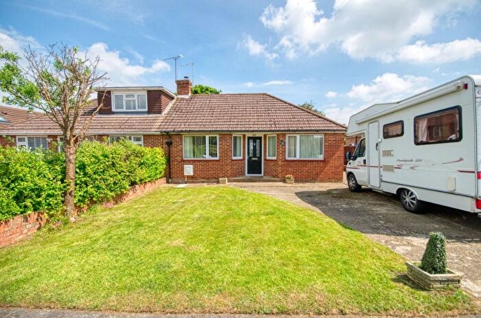 3 Bedroom Semi-Detached Bungalow For Sale In Hope Road, West End, Hampshire, SO30