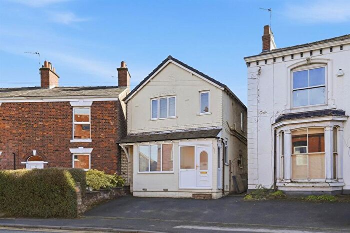 3 Bedroom Detached House For Sale In Byrons Lane, Macclesfield, Cheshire, SK11
