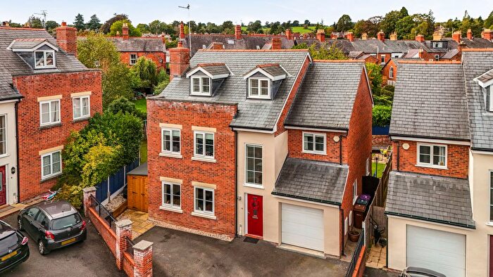 5 Bedroom Detached House For Sale In Holbache Gardens, Oswestry, Shropshire, SY11