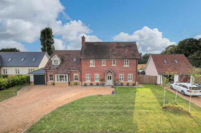 5 Bedroom Detached House For Sale In Stonehall Grove, Downhall Road, Matching Green, Harlow, CM17