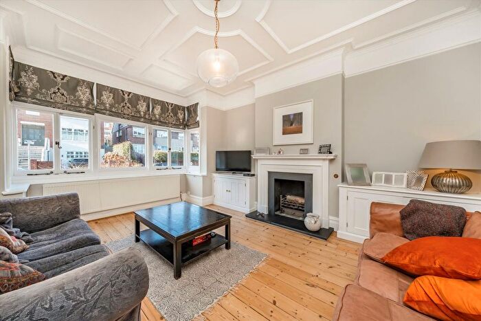 6 Bedroom Semi-detached House For Sale In Dora Road, Wimbledon, SW19