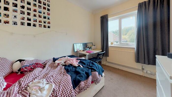 6 Bedroom Semi-Detached House To Rent In Rokeby Gardens, Headingley, Leeds, LS6