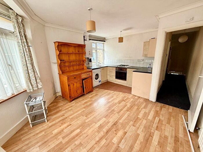 3 Bedroom Flat To Rent In London, E12