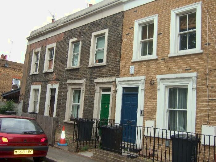3 Bedroom Terraced House To Rent In Harts Lane, London, SE14