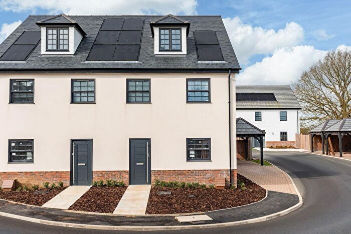 4 Bedroom Semi-Detached House For Sale In The Hawthorns, Fyfield, Ongar, Essex, CM5