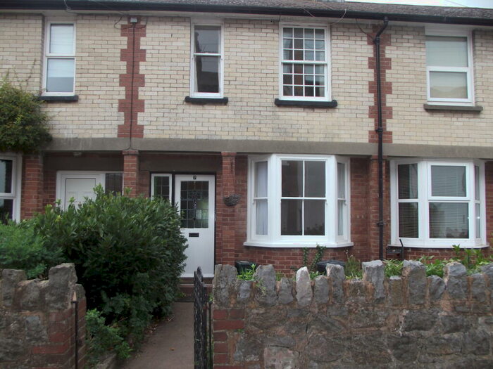3 Bedroom House To Rent In Majorfield Road, Topsham, EX3