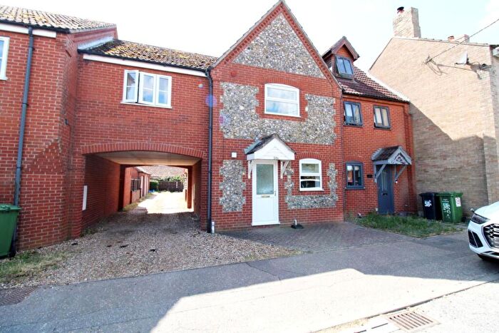 3 Bedroom Link Detached House To Rent In Main Street, Hockwold, IP26