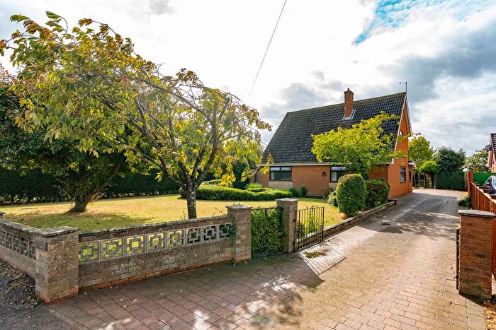 3 Bedroom Detached House For Sale In Armtree Road, Langrick, Boston, PE22