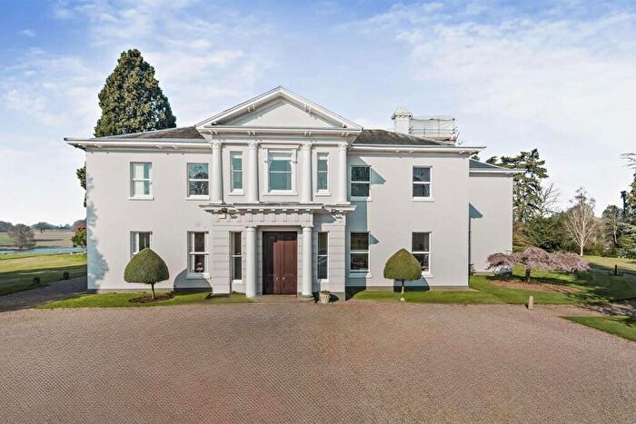 2 Bedroom Apartment For Sale In Meriden Road, Berkswell, CV7