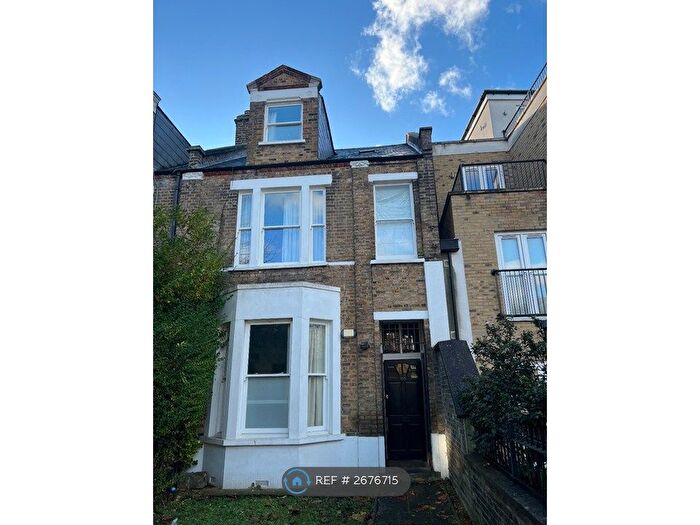 3 Bedroom Maisonette To Rent In Malvern Road, London, NW6