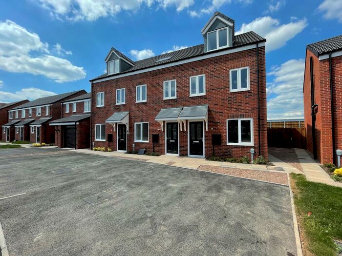 3 Bedroom House To Rent In Coot Way, Burton Joyce, NG14