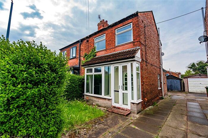 3 Bedroom Semi-Detached House For Sale In St. Johns Road, Scunthorpe, Lincolnshire, DN16