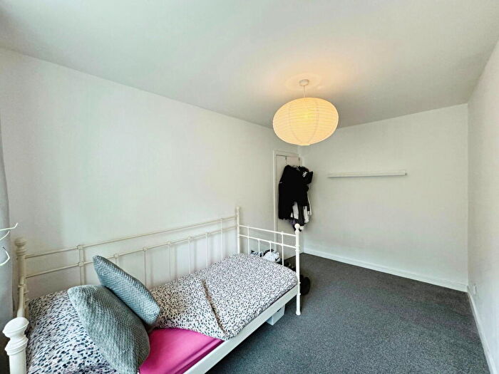 3 Bedroom Semi-Detached House For Sale In Wells Close, Baglan, Port Talbot, SA12