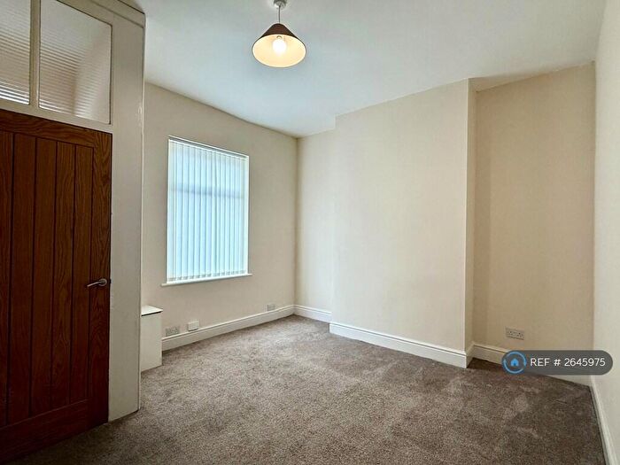 2 Bedroom Terraced House To Rent In Hope Street, Dukinfield, SK16