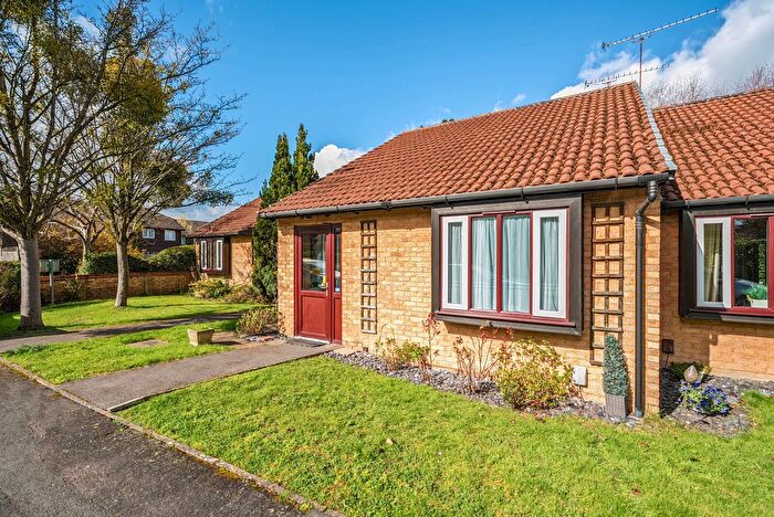 2 Bedroom Bungalow For Sale In Fairmead, Woking, Surrey, GU21
