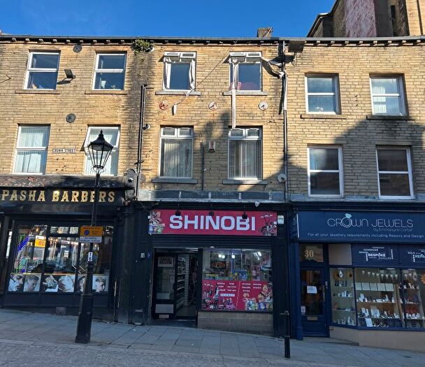 1 Bedroom Block Of Flats For Sale In Crown Street, Halifax, West Yorkshire, HX1