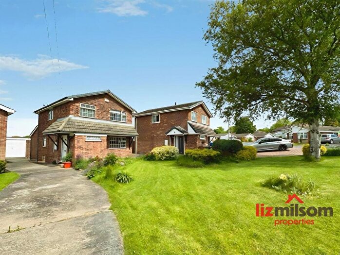 3 Bedroom Detached House For Sale In Old Hall Gardens, Church Gresley, Swadlincote, DE11