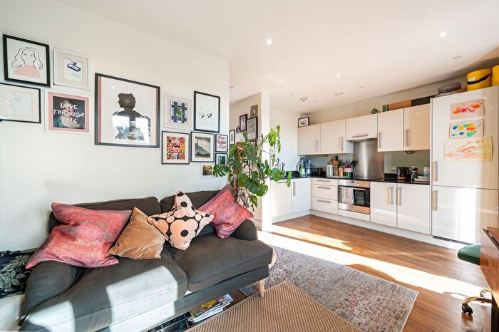 Studio To Rent In Hatton Road, Alperton, London, HA0