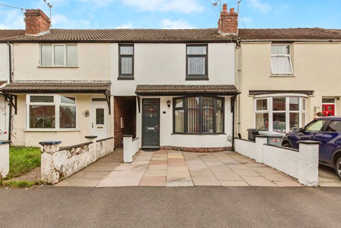 3 Bedroom Terraced House For Sale In Stoneley Avenue, Crewe, Cheshire, CW1