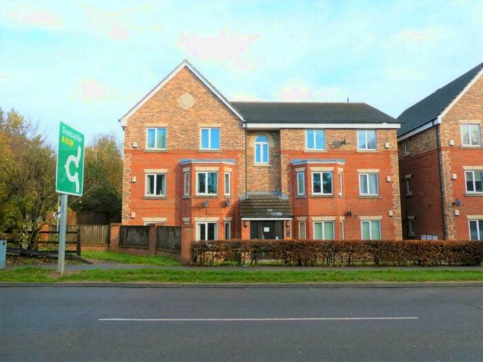 2 Bedroom Flat To Rent In Braeburn House, Bawtry, DN4
