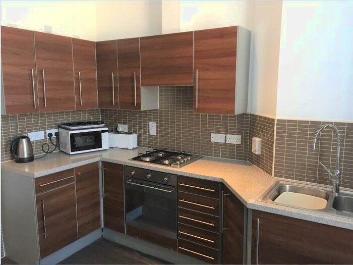 2 Bedroom Flat To Rent In Nethergate, West End, Dundee, DD1