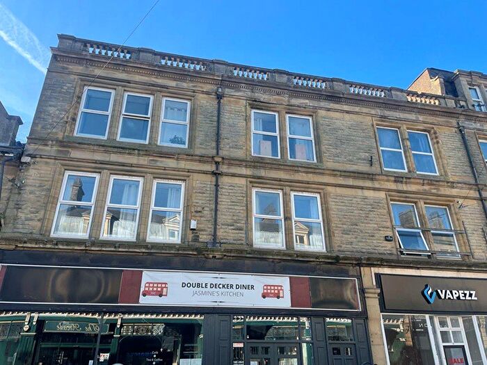 2 Bedroom Flat To Rent In Church Street, Accrington, BB5